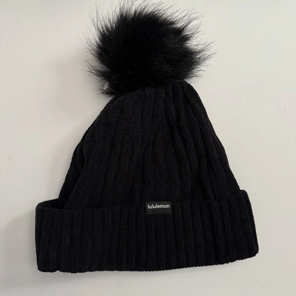 Lululemon Athletica Black Knit Hat